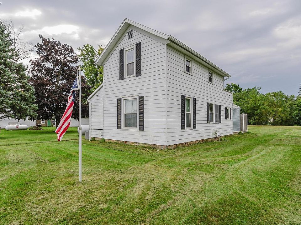 1st image of 3341 Main St
