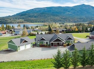 13138 Buchanan Ln, Mount Vernon, WA 98273