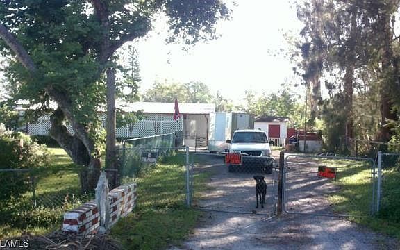 2nd image of 8405 Suncoast Dr