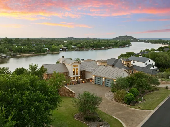 132 Rock N Robyn Trail, Horseshoe Bay, TX 78657