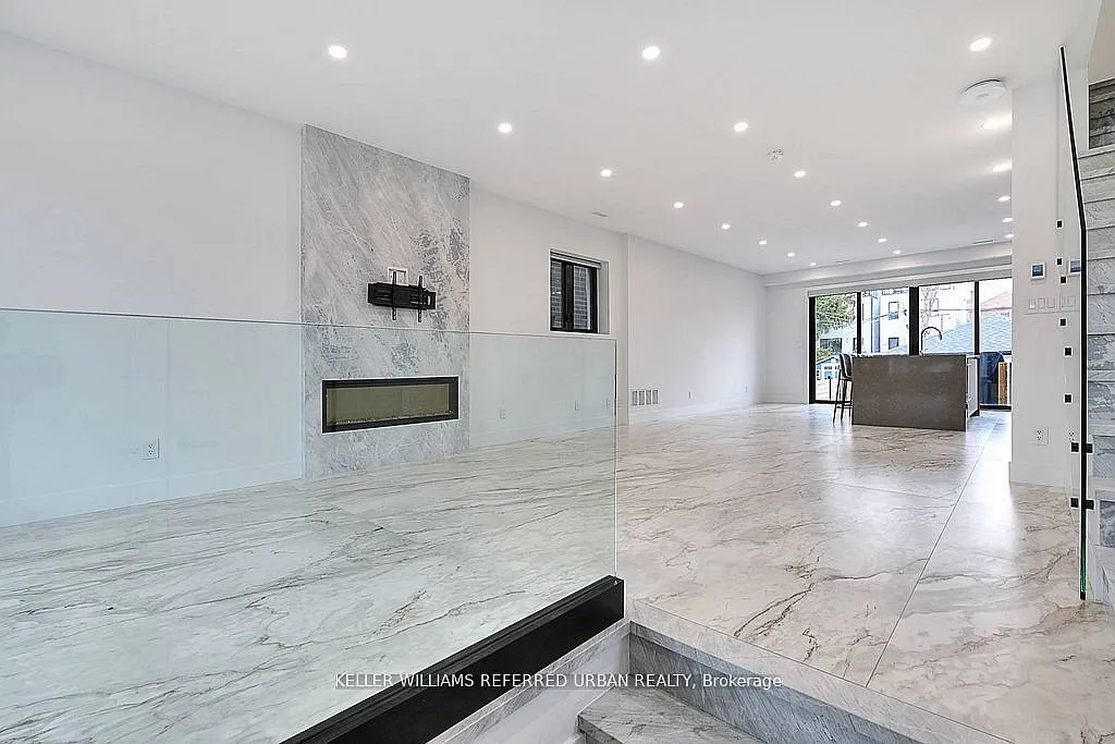 3 bed, $5,500 — Photo 4