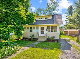 112 Smith Rd, Syracuse, NY 13207