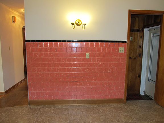 Eating Space in Kitchen