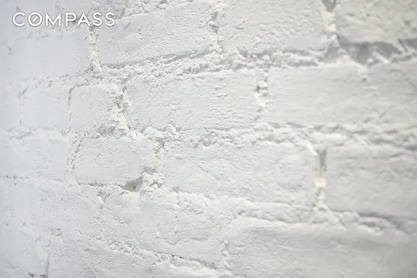 Rented by Compass | media 45