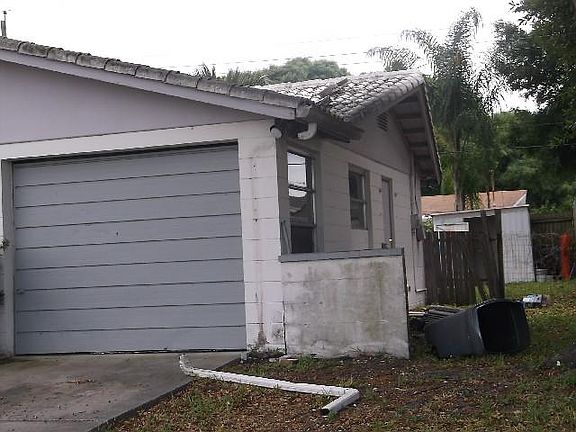 2nd image of 5208 102nd Ave