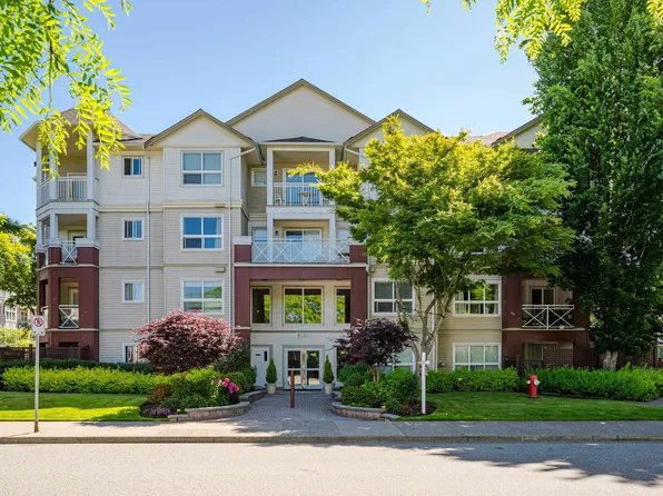 8068 120a St #312, Surrey, BC V3W 3P3