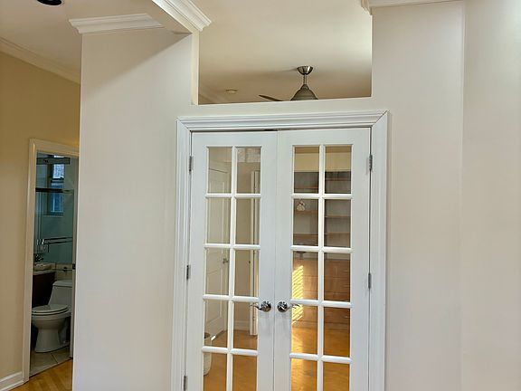 High ceilings, French doors