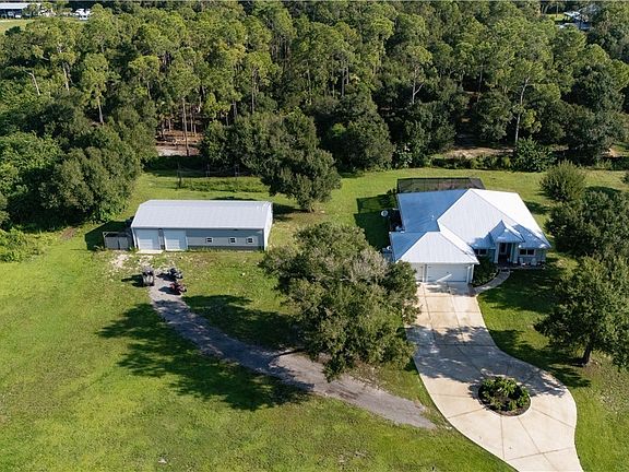 2nd image of 19181 Meredith Rd