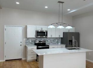 203 W Caracas Ave APT 7, Hershey, PA 17033