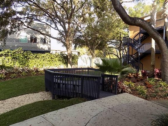 4th image of 3015 W Santiago St APT 11