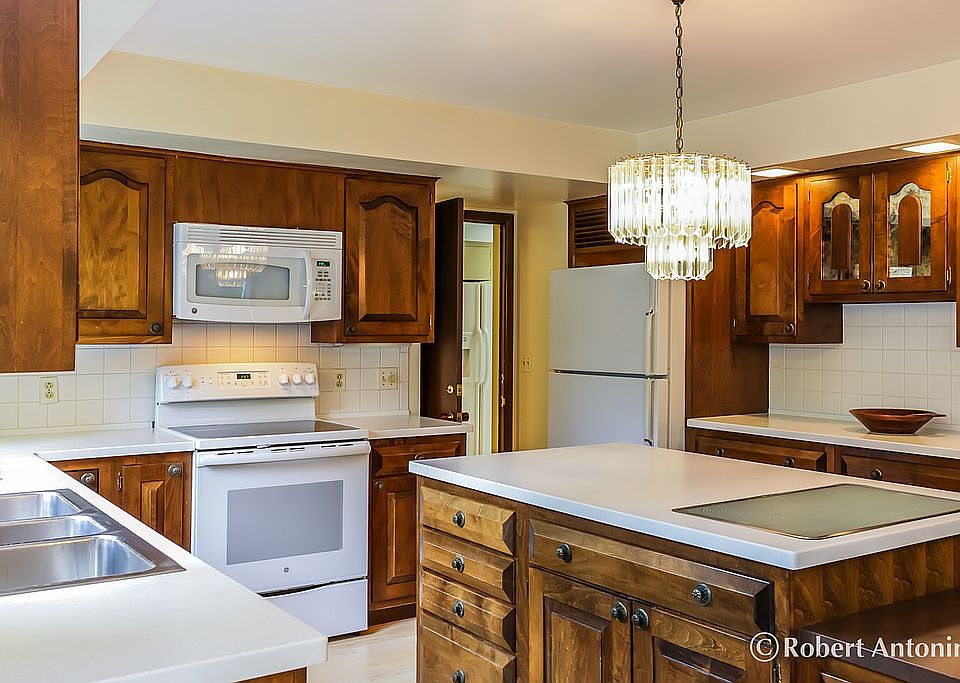1st image of 4178 Baywood Dr SE