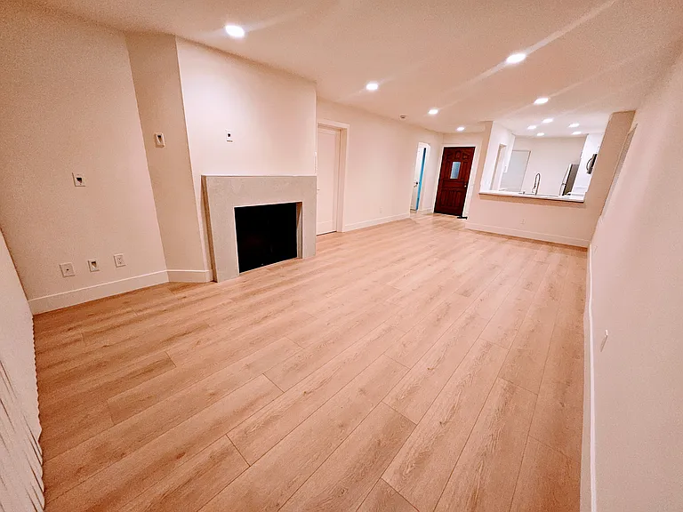 3525 Lebon Dr #101 — Photo 7
