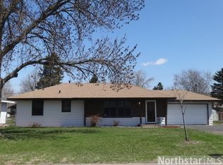 8851 Greystone Ave S, Cottage Grove, MN 55016