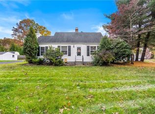 467 Forbes St, Riverside, RI 02915