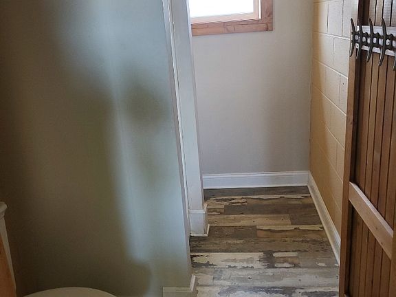 4th image of 32934 N Court Lawton Michigan #3