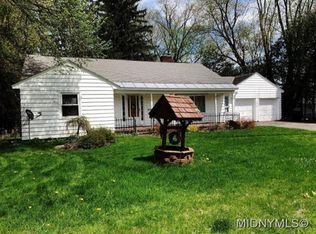 2970 Oneida St, Sauquoit, NY 13456