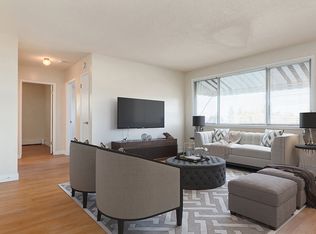721 1st Ave NW #4, Swift Current, SK S9H 0N7