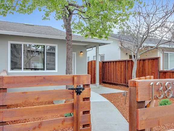3rd image of 1380 Teakwood Dr