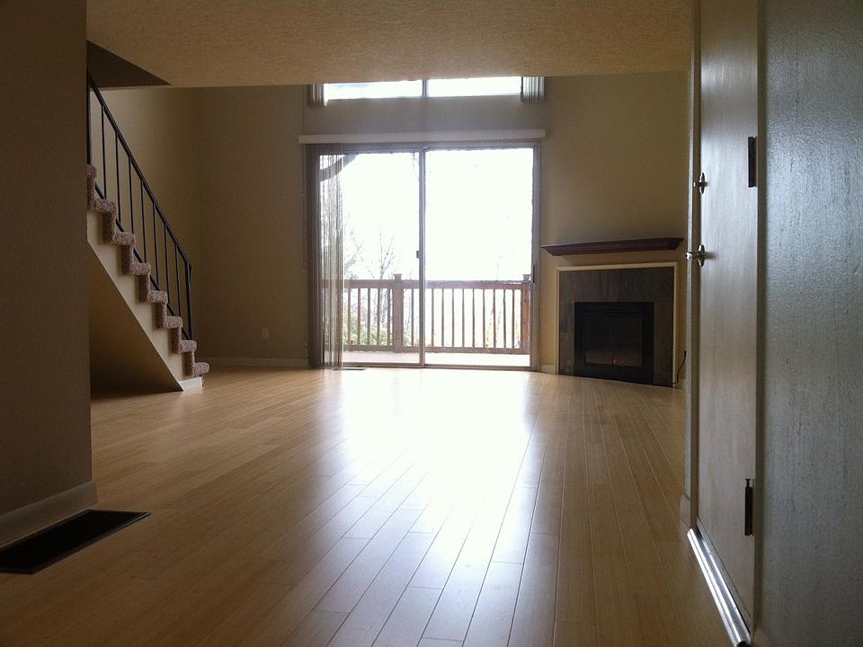 Bamboo flooring with electric fireplace