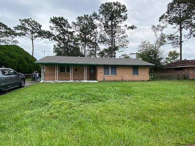 1st image of 644 Mitscher Dr