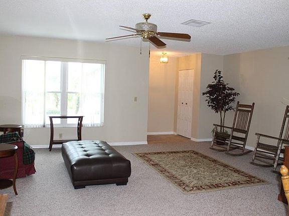 3rd image of 1813 Adrean Pl