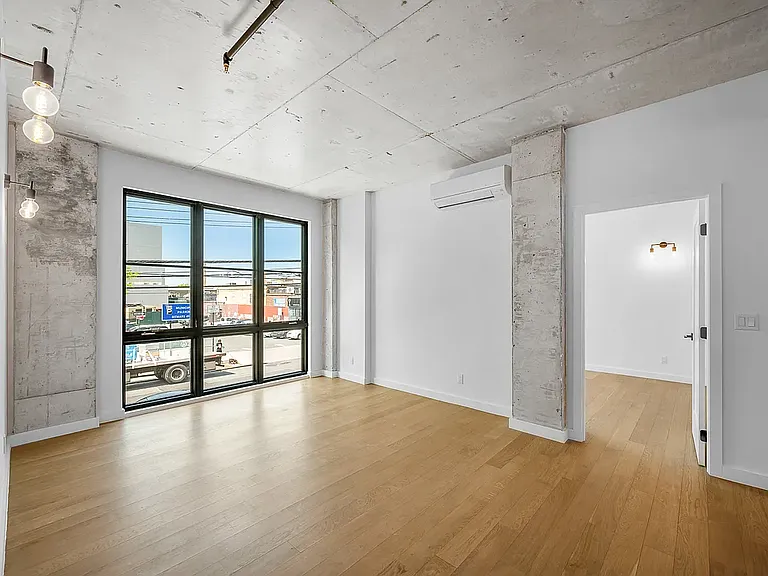 22-19 33rd St #4B — Photo 9