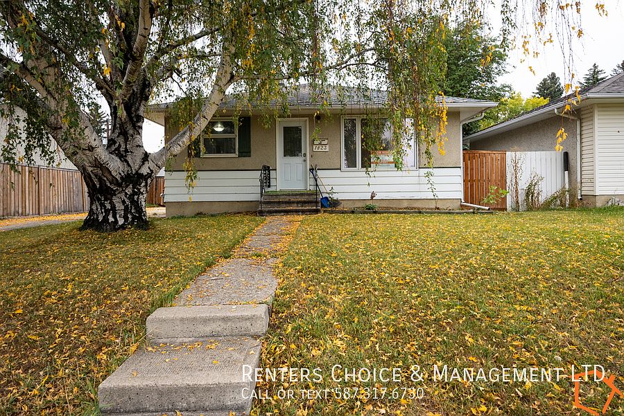 1st image of 1823A 16th Ave S