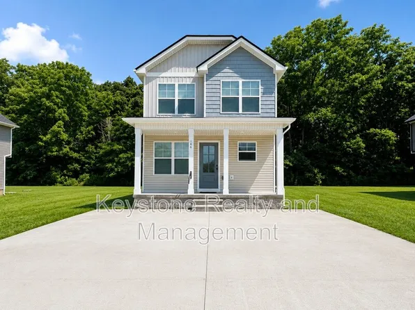 146 Village Dr, Big Rock, TN 37023