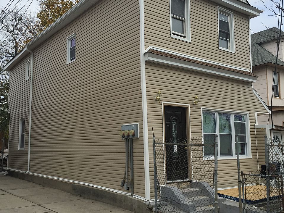 1st image of 160-13a North Conduit Ave