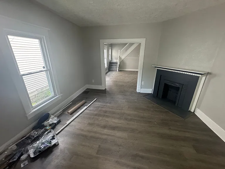 613 Jefferson Ave — Photo 7