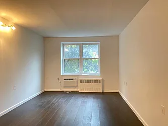 Rented by Lang Realty LLC