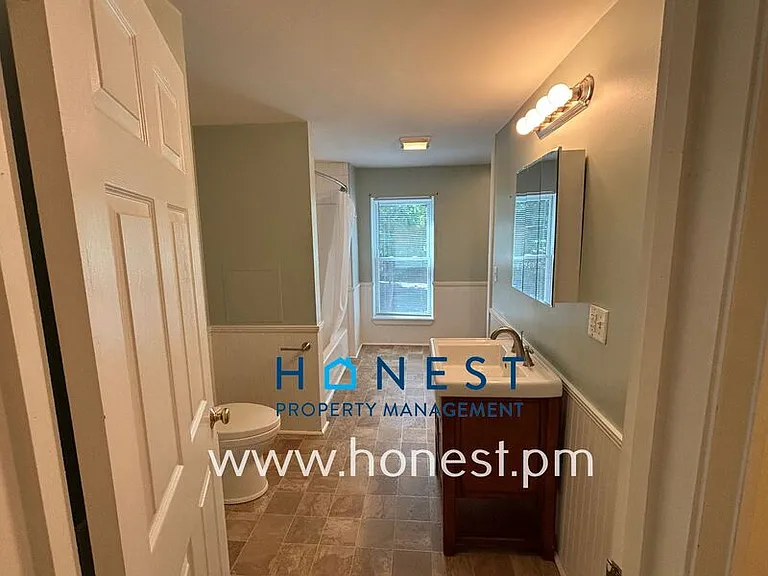 60 Cumberland St #2 — Photo 17
