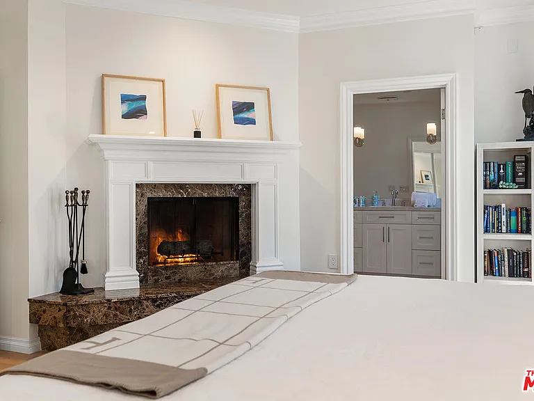 7834 Electra Dr — Photo 29