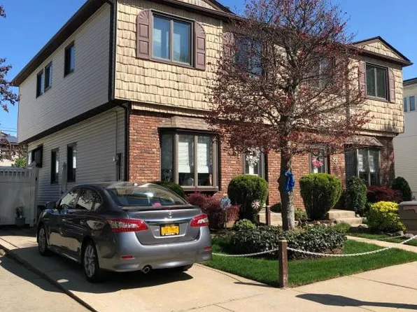 31 Ludlow St, Staten Island, NY 10312