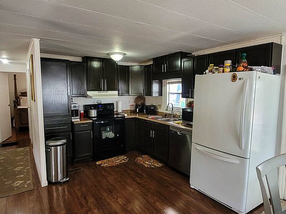 3rd image of 4903 NW 1st Ter #606