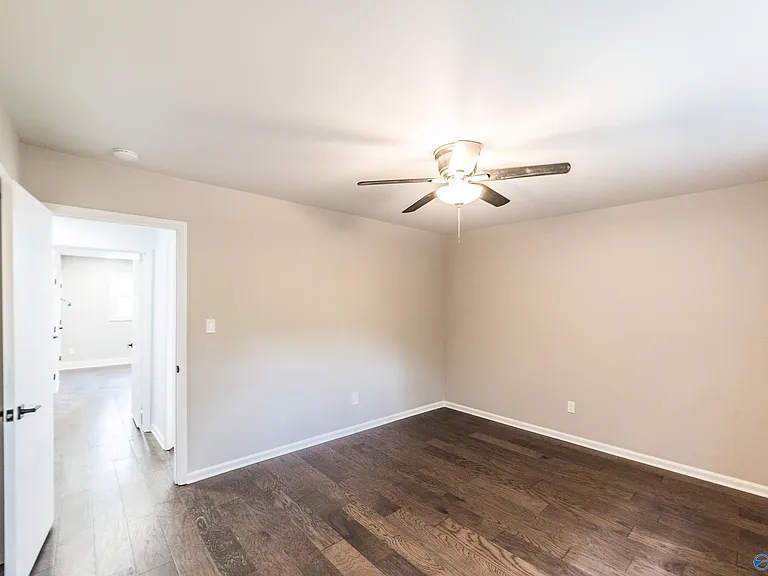 8013 Tea Garden Rd SE — Photo 35