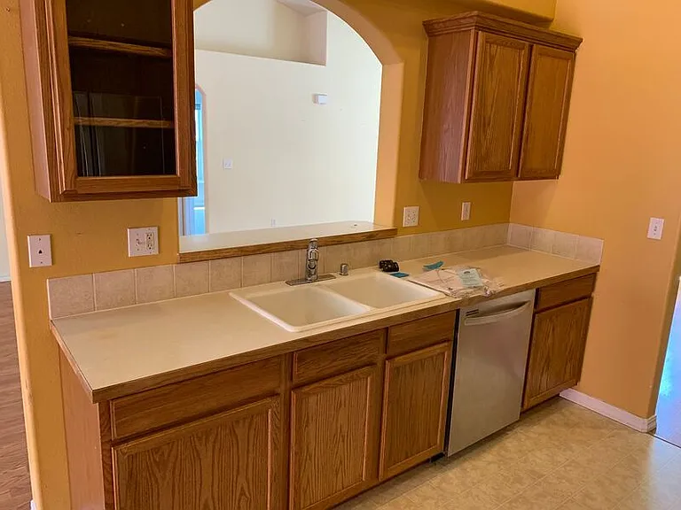 5708 Ochoco Ln — Photo 8