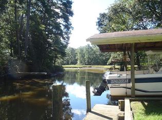 127 Lorna Doone Dr, Yorktown, VA 23692