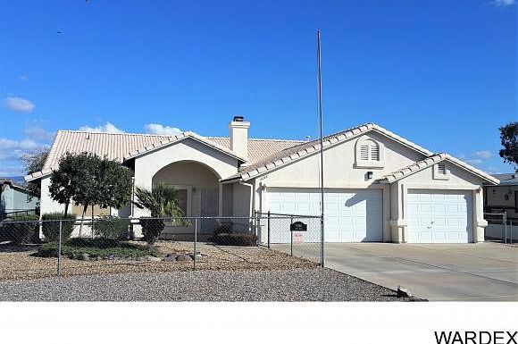 1st image of 8066 S Aspen Dr