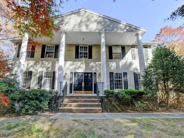 6 Brookvale Ter, Kinnelon Boro, NJ 07405