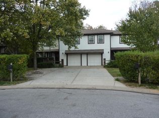 9014 W 77th St, Overland Park, KS 66204