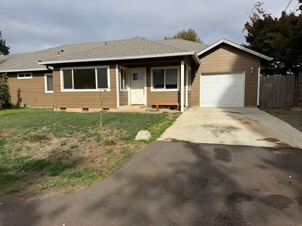 1633 Sieburg St NE, Salem, OR 97303