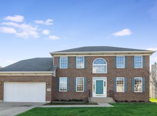 14004 S Hunt Club Ln, Plainfield, IL 60544
