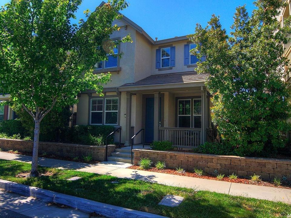 1st image of 3217 Parkham Dr