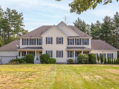 22 Snowdrop Lane, Litchfield, NH, 03052