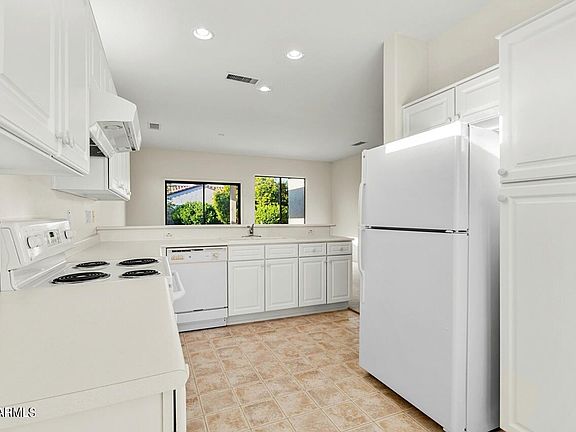 4th image of 16610 W TORRANCE Lane
