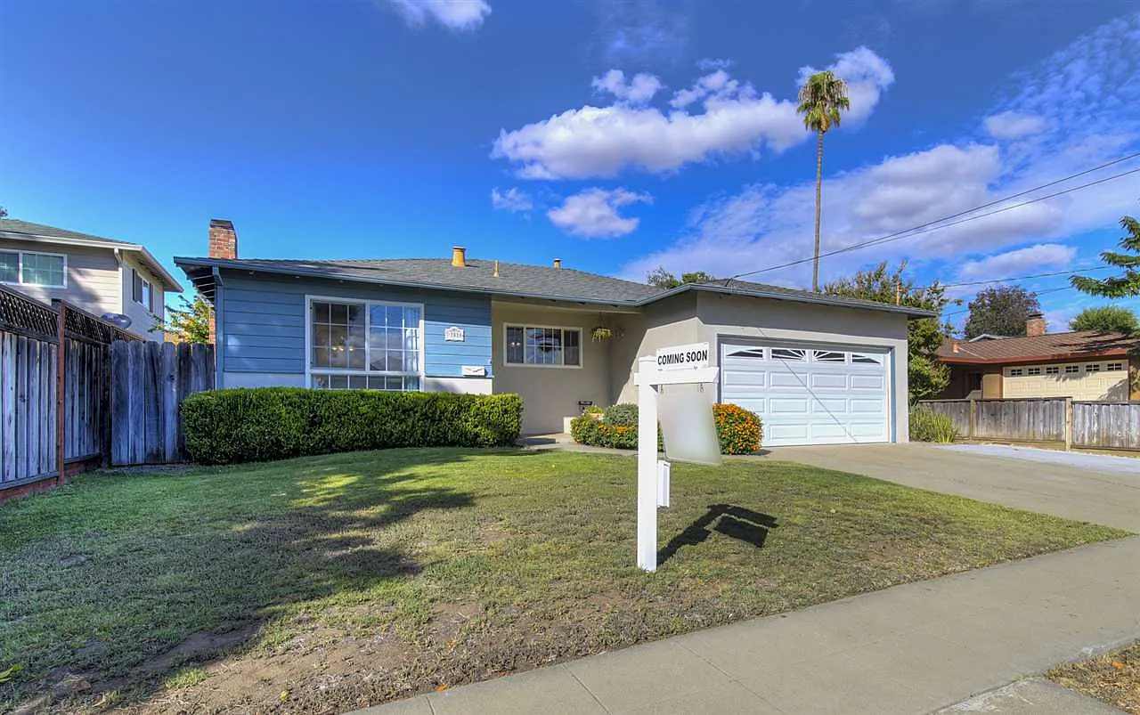 2838 Kelly St photo 1
