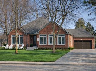 256 Pentilly Rd, Tecumseh, ON N8N2K9