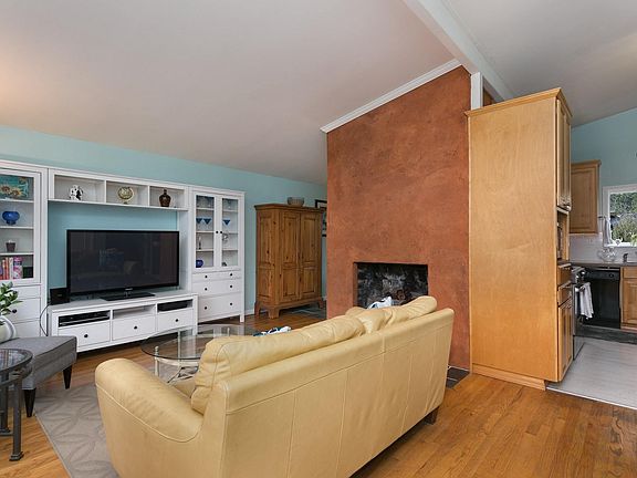 3rd image of 14410 SE 41st St