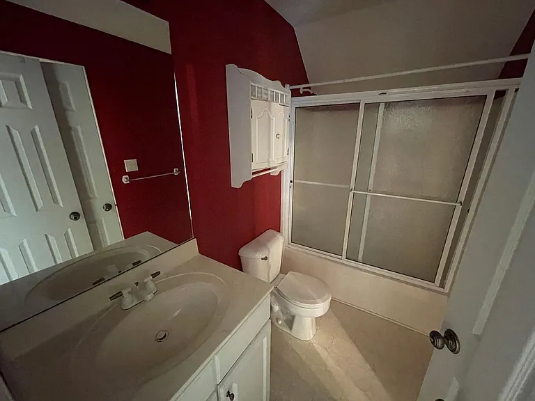 3914 Stone Hollow Dr — Photo 29
